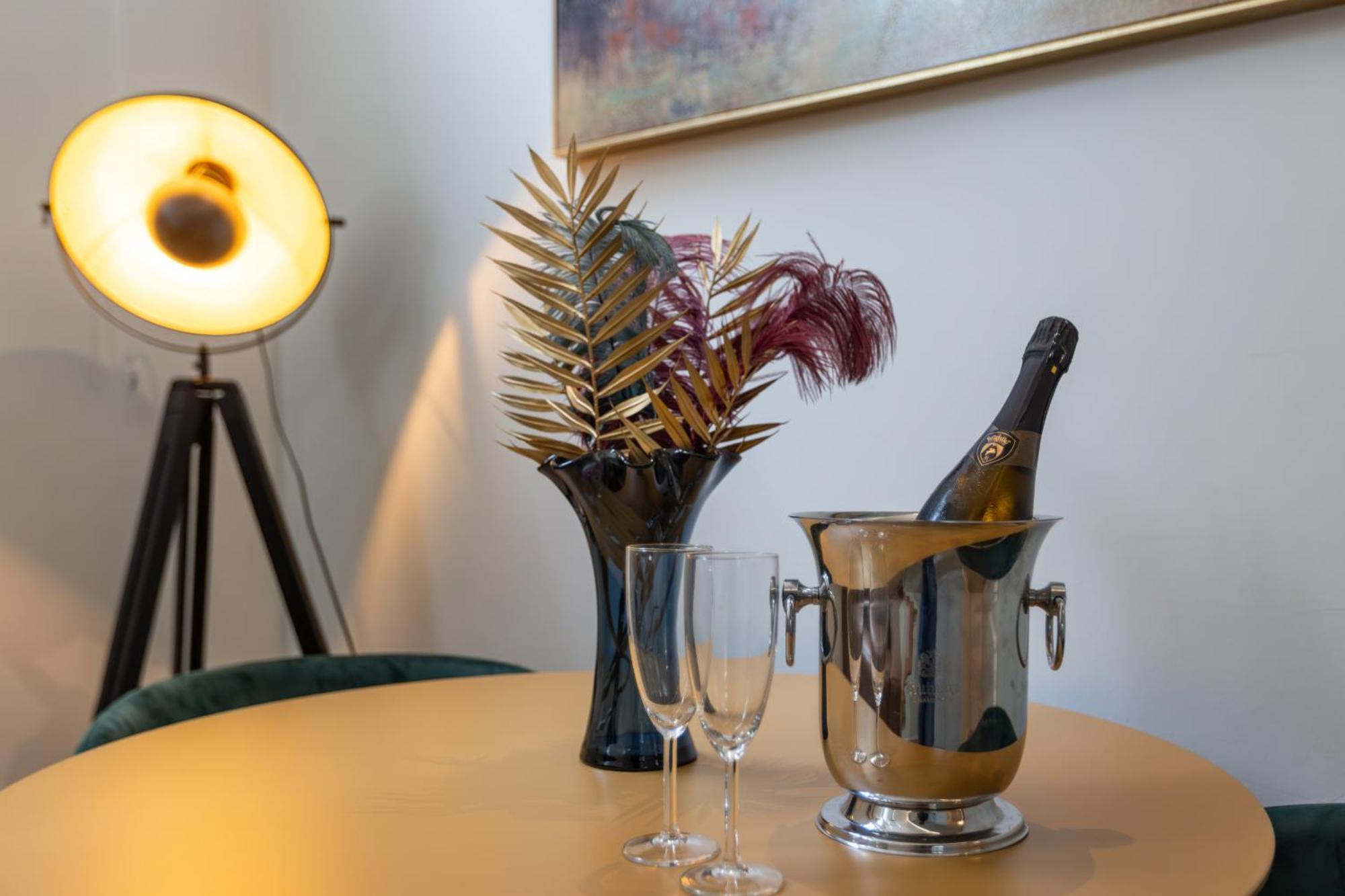 Industrial Cozy Loft Downtown Porto Apartment Ngoại thất bức ảnh
